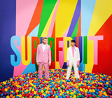 ペンタトニックスのスコットとミッチによるスーパーフルーツが、初フル・アルバム『フューチャー・フレンズ』発売！