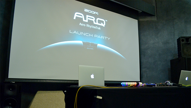 ZOOM、「ARQ発売記念パーティ」を開催！