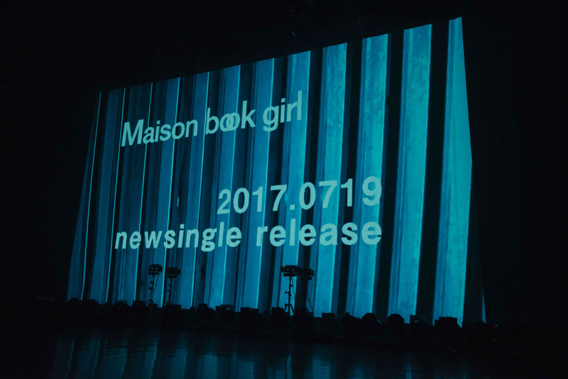 Maison book girl、初の全国ツアー「Solitude HOTEL 3F」ファイナル赤坂BLITZ公演をレポ