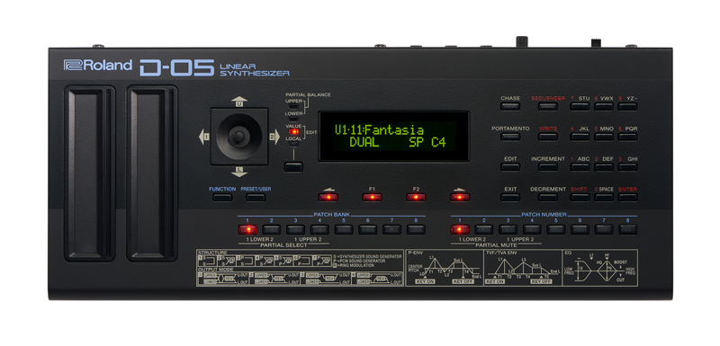 ローランド、「D-50」を再現した卓上型のシンセ「D-05」のリリースを発表