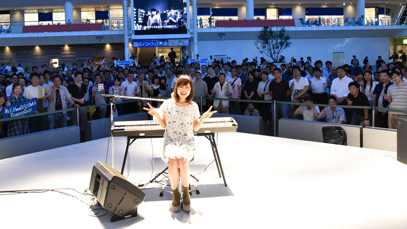 川嶋あい、デビュー15周年ベストアルバムのリリースライブを開催