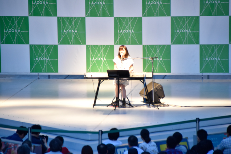 川嶋あい、デビュー15周年ベストアルバムのリリースライブを開催