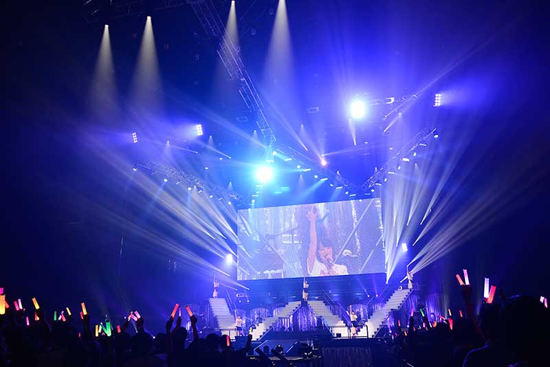 マクロスΔから飛び出した戦術音楽ユニット「ワルキューレ」、横浜アリーナ2DAYS公演に2万2千人が熱狂！