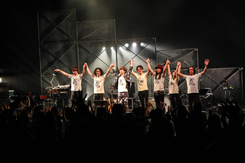 中田裕二、アルバム「thickness」を引っ提げた全国ツアー、大盛況にて終了！