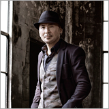「ひといきつきながら」で話題の生沢佑一がソロライブ決定