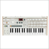コルグ、「microKORG」にスピーカーを内蔵し、メモリも倍増した「microKORG S」を発表！