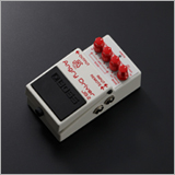 BOSS、JHS Pedalsとの共同開発によるギター用エフェクター「Angry Driver JB-2」をリリース