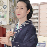 坂本冬美、原点に戻って31年ぶりに路上キャンペーン決行。サプライズに通行人たちは大喜び