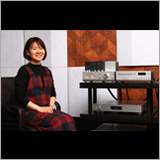 ラックスマン「NEO CLASSICO II」の魅力を音楽制作集団「SIGN SOUND LLC」に所属するエンジニアの片倉麻美子が徹底チェック！