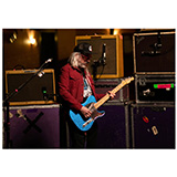 フェンダー、オルタナティヴロックのカリスマ “Jマスキス”の新シグネイチャーギター「J MASCIS TELECASTER®」を9月10日（金）より国内販売開始！