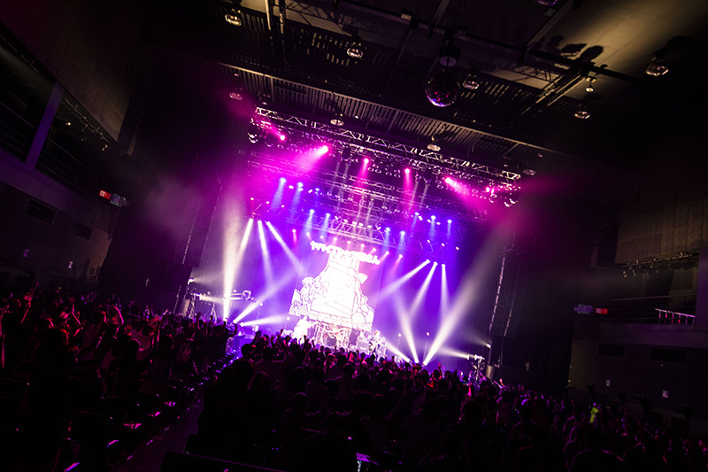 「ヤバイTシャツ屋さん You need the Tank-top TOUR　2020-2021」目標のZepp Tokyo 5days 10公演 完走！