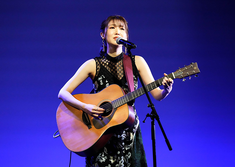 おかゆ、『おかゆウタ　カバーソング２』発売記念コンサート「有楽町で歌いましょう！」を開催！