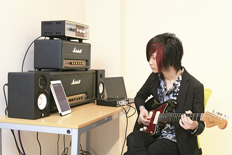 ユニバーサル・オーディオのロードボックス「OX」を、PENGUIN RESEARCHのギタリスト神田ジョンがレビュー！