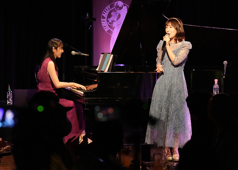岩佐美咲と松井咲子、元AKB48同期の仲良しコンビによる一日限りのスペシャルライブでファンを魅了！初のジョイントライブ。