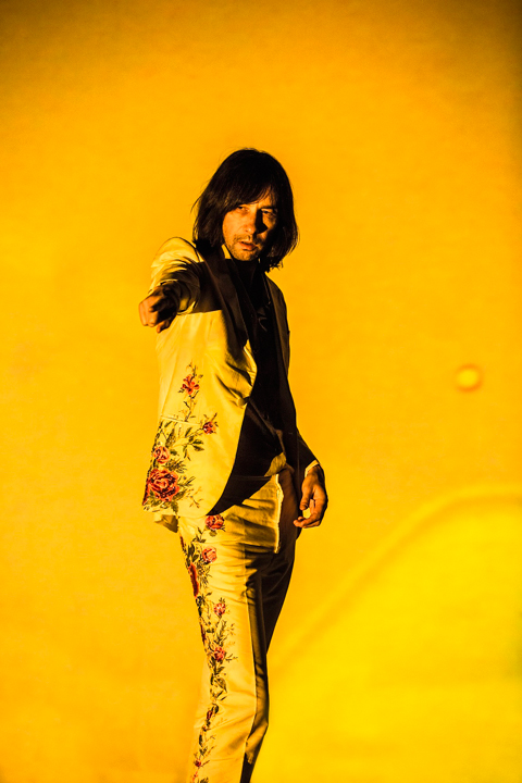 Primal Scream、新曲「where The Light Gets In」のミュージックビデオを公開｜tunegate Me