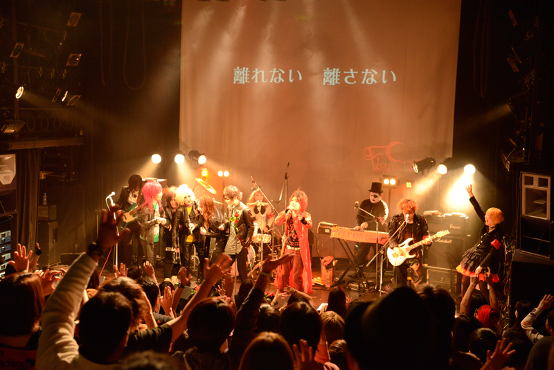 マキタスポーツpresents Fly or Die、レコ初ツアーの渋谷WWW公演をレポート