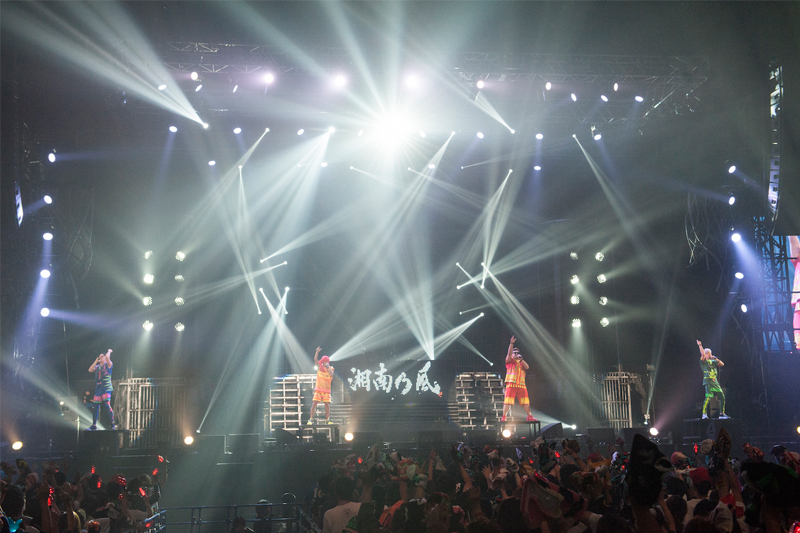 「風伝説 第二章 ~雑巾野郎 ボロボロ一番星TOUR2015~」ファイナル公演の様子