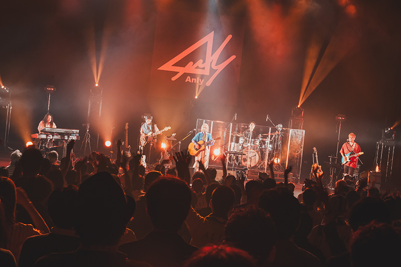 Anly、ワンマンライブ「A.L.I.V.E」が2023年7月1日に東京・LINE CUBE SHIBUYAで開催！