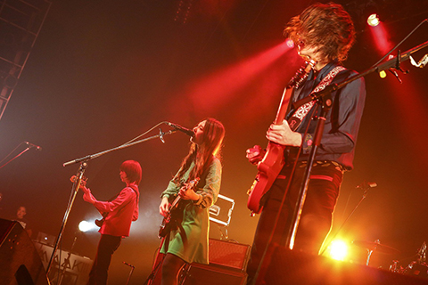 GLIM SPANKY
