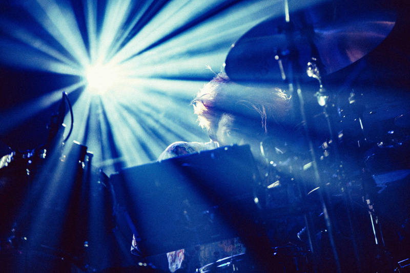 King Gnu、全国ツアー「King Gnu Live Tour 2019 AW」のファイナル公演をZepp Tokyoにて開催！（2020年1月15日NEW ALBUM「CEREMONY」のリリースと初のアリーナを含む全国ツアーを発表!!）