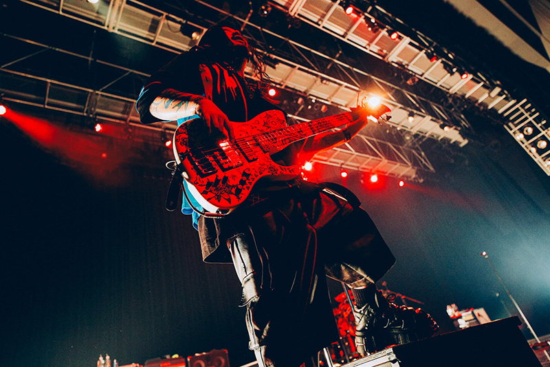 DEZERT、ライヴツアー『DEZERT LIVE TOUR 2023“きみの脊髄と踊りたいんだっ!!ツアー”』の最終公演が8月27日に大阪・なんばHatchにて開催！