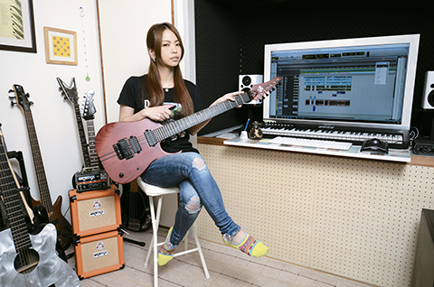 第1特集は「METALギター愛」!　音作りや録音の方法を、大村孝佳と藤岡幹大、mi-ya（LOVEBITES）が伝授！