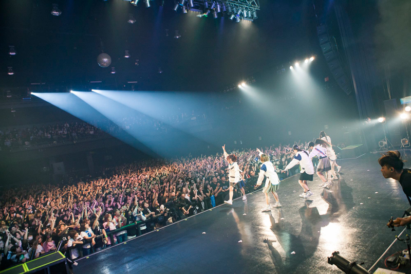 BiSH、ツアーファイナルZEPP TOKYO公演で、幕張メッセイベントホール単独公演開催を発表！