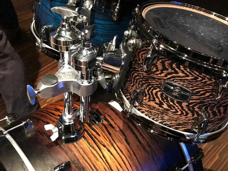 Live Custom Hybrid Oak