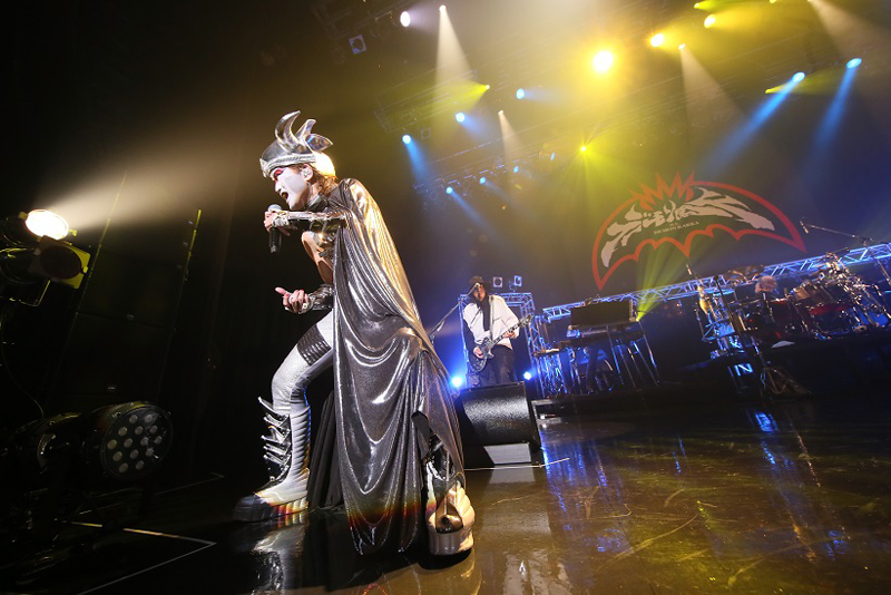デーモン閣下、『DEMON’S ROCK DKR(うたどくろ) TOUR』ファイナルにてALICEプロデュースによる新曲「NEO」を初披露！