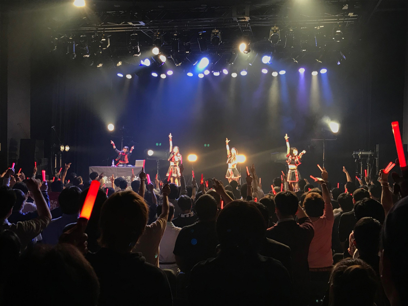 東京女子流、2019年4月14日に渋谷マウントレーニアホールで新*定期ライブを開催し、新曲「光るよ」を1回のライブで16回フルコーラスで披露する事を発表！