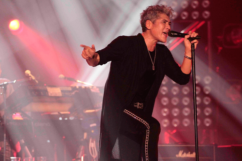 ミ*ル様 吉川晃司 WILD LIPS 2016 大判トートバッグ 黒 吉川晃司と