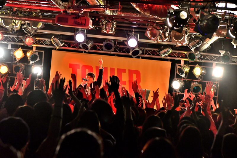 西川貴教、１stアルバム発売を記念したリリースイベントを東京・大阪で開催！満員のファンが大熱狂！！