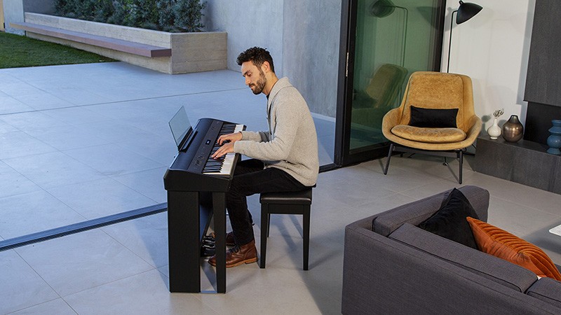 ローランド、スマートなデザインで人気のポータブル・ピアノ「FPシリーズ」の新製品3モデル「FP-90X」「FP-60X」「FP-30X」をリリース！
