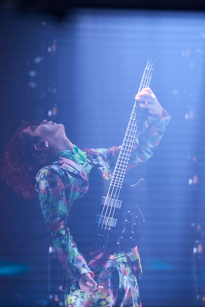 SEKAI NO OWARI、全国ツアー「The Colors」幕張公演（２日間で３万２千人のファンを魅了）