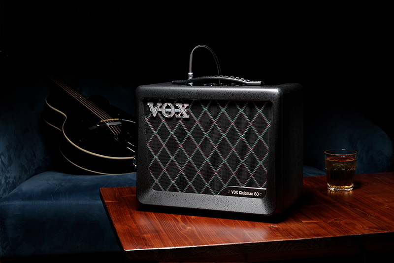 コルグからNutube を搭載したホロウ・ボディ系ギター・アンプVOX「VOX CLUBMAN 60」がリリースされた。